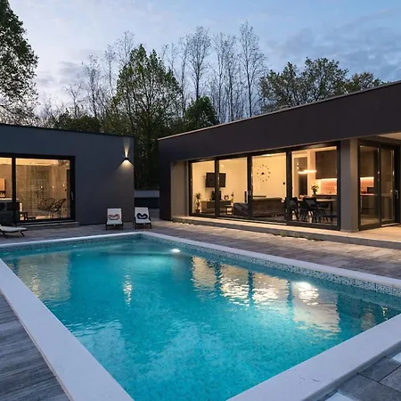 Alison Deluxe With Private Pool, Sauna And Jacuzzi Nedeščina