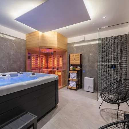 Alison Deluxe With Private Pool, Sauna And Jacuzzi * Nedeščina